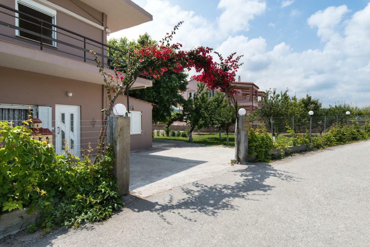 Villa Sirens House Tavronitis Exterior foto